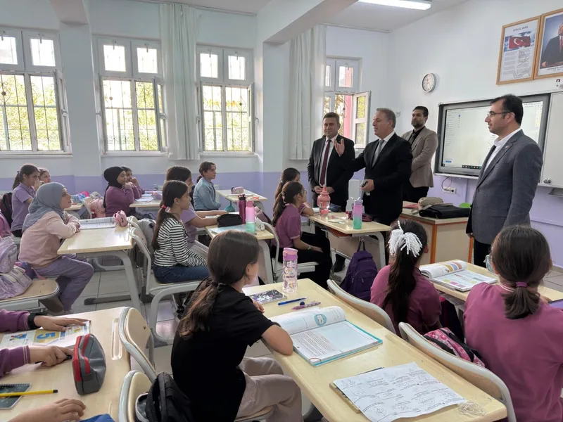 İl Millî Eğitim Müdürü Tosun, Kahta’da Eğitim Çalışmalarını İnceledi 