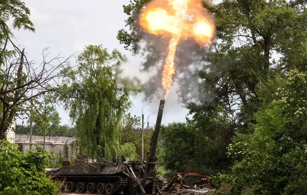 Havan topçuları yaklaşık on Ukraynalı askeri yok etti