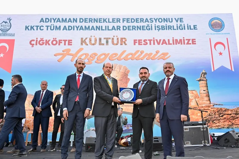 KKTC Cumhurbaşkanı Tatar’dan Adıyamanlı İş İnsanı Teke’ye Teşekkür Plaketi 