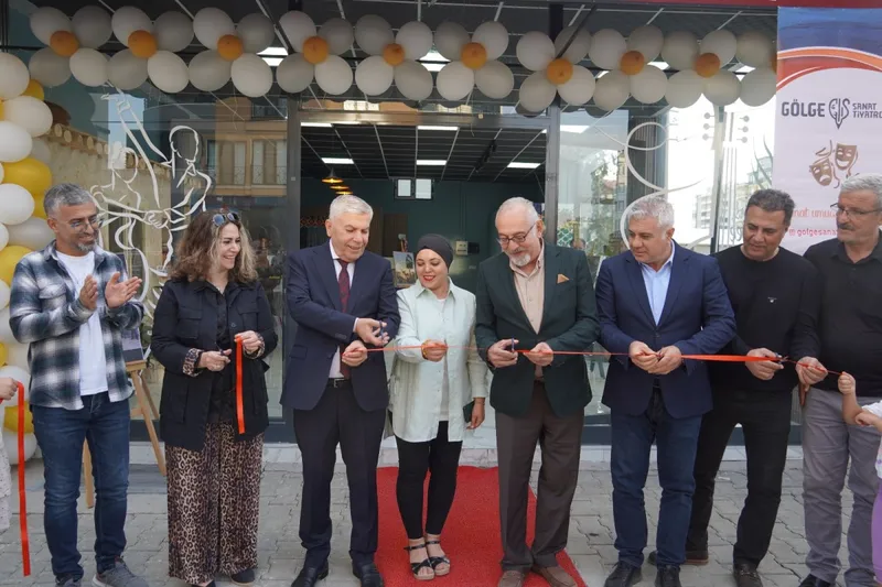 Adıyaman’da sanata yeni bir soluk: ‘Gölge Sanat Akademisi’ açıldı  - Videolu Haber