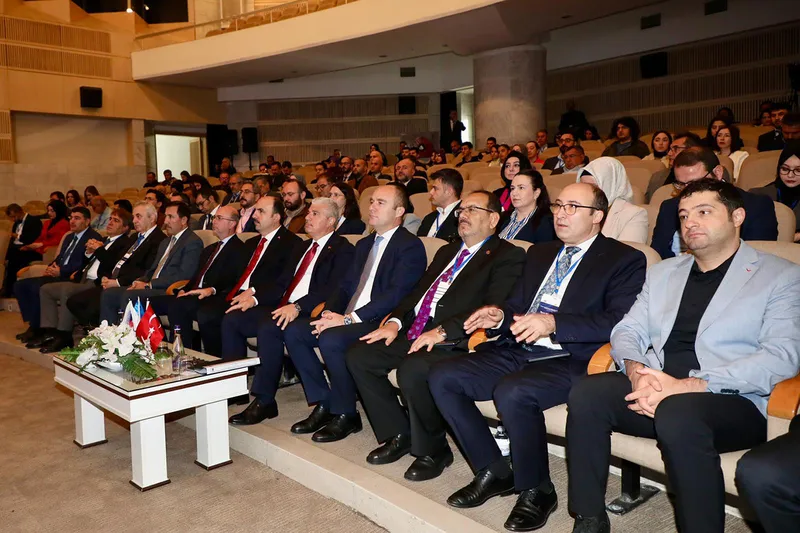 Konya’da “Yeşil Gelecek ve Dijital Dönüşüm İçin Yerel Fırsatlar Konferansı” düzenlendi