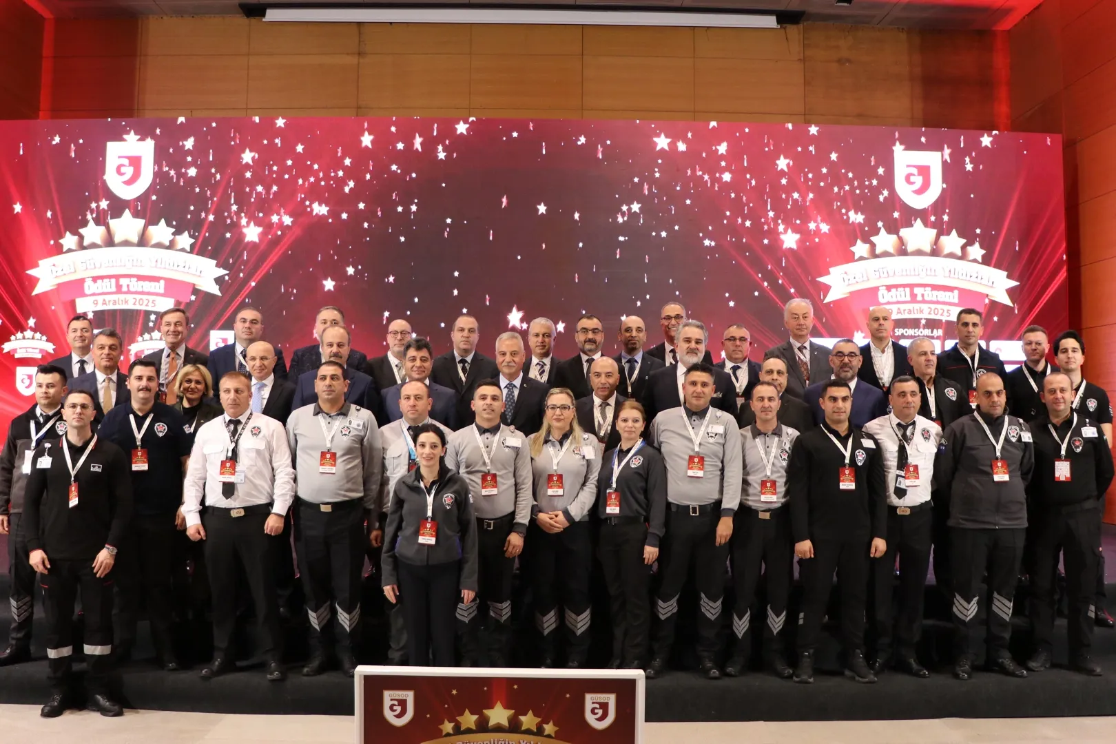 24 güvenlik görevlisine onur ödülü