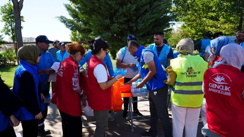 ‘Dünya Temizlik Günü’nde, Adıyaman’da anlamlı etkinlik  - Videolu Haber